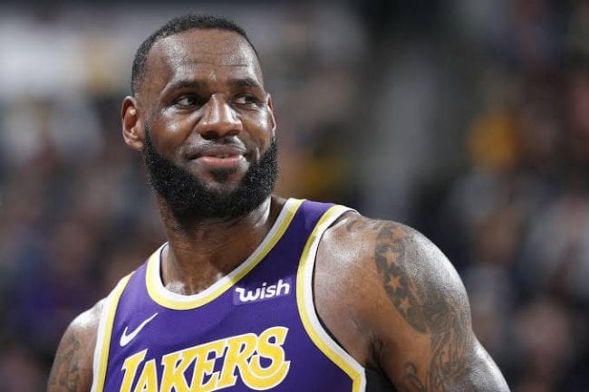 LeBron James Lacefront Hairpiece Falls Off During Lakers Vs Utah Game