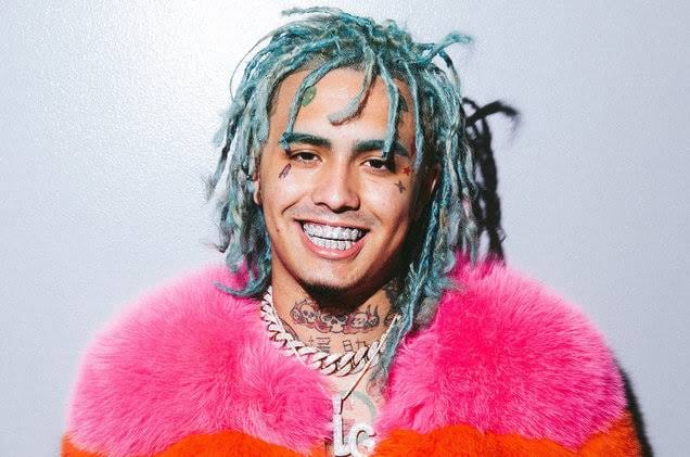 Snake bit Lil Pump on set for his music video 