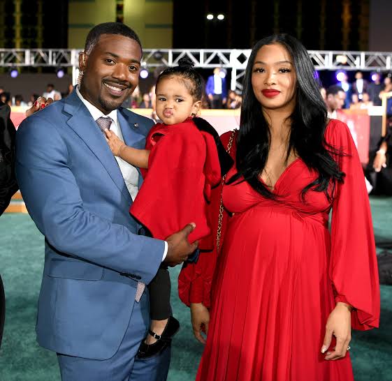 Ray J Caught Cheating On Pregnant Wife With Big Head Woman 