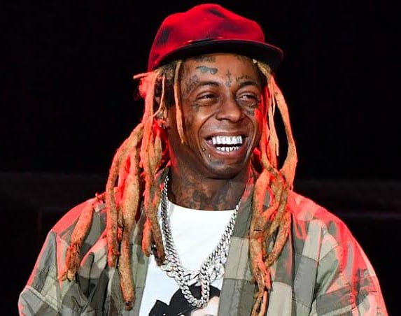 Lil Wayne Appears To Snort Cocaine During Recent Interview