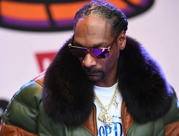Snoop Dogg Slams Oprah & Gayle King In Kobe Bryant Defense 