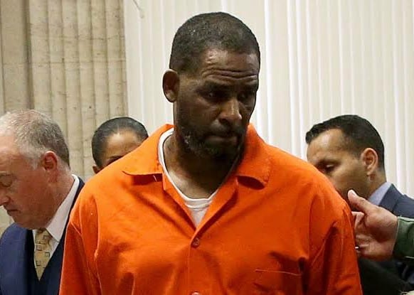 R Kelly Has Reportedly Been Granted Bail Hearing 