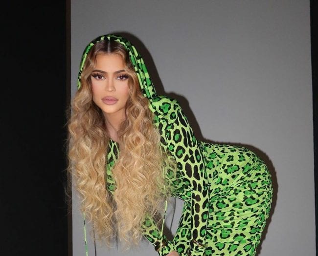 Kylie Jenner Gets Plastic Surgery To Look Like Beyonce
