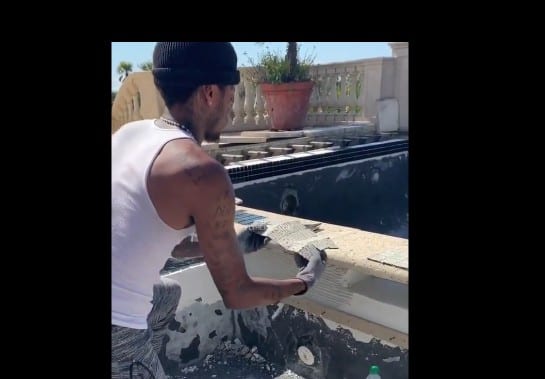 Boonk Gang Got A Real Blue Collar Job - Now Works As Bricklayer