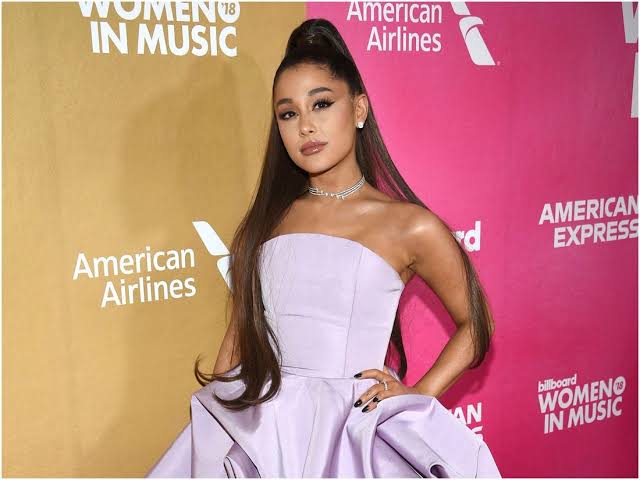 Ariana Grande Superfan Shows Up At Her Home With A Love Letter 