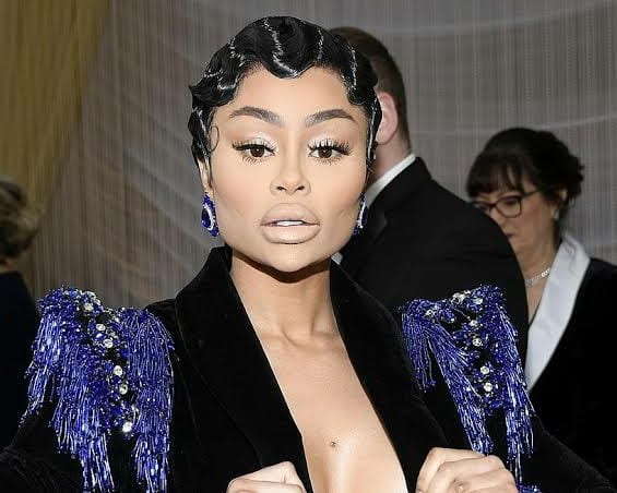Blac Chyna Unveils New Face & It's Kinda Horrible 