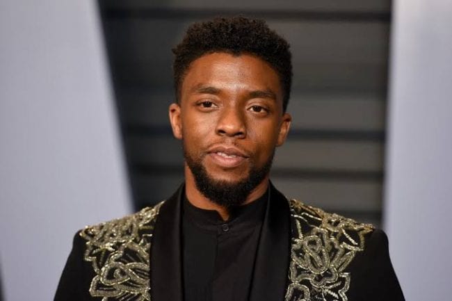 Black Panther actor Chadwick Boseman lost a massive amount of weight in recent months. According to reports, the Marvel star may have lost as much as 50 pounds, and is now just 130 pounds. Chadwick showed his new gaunt face and body on IG Live yesterday. Fans were quick to notice changes in the actor’s physical appearance and they left comments about his weight loss.