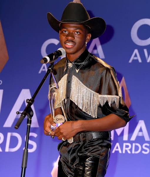 Lil Nas X Jokes About Not Being Gay On Twitter