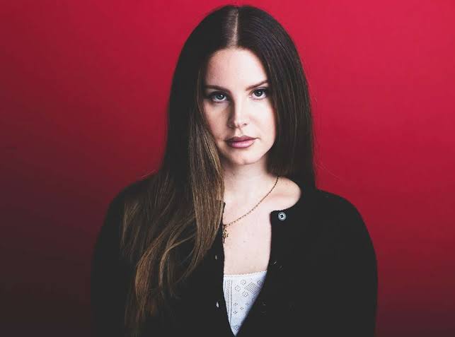 Lana Del Rey Under Fire For Shading Megan Thee Stallion, Nicki, Cardi & More 