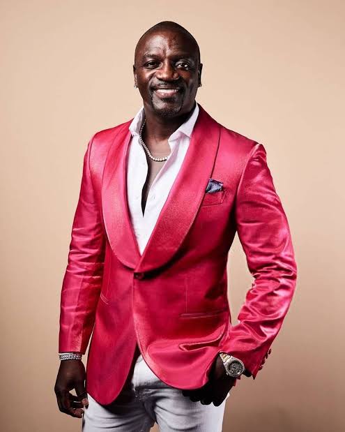 Akon Accepts Tekashi 6ix9ine's Hit For Hit Battle Challenge On IG Live