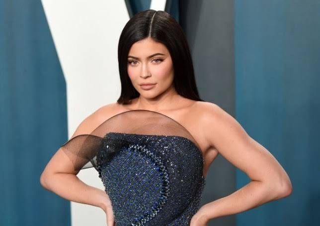 Kylie Jenner Allegedly Forged Her Tax Returns To Be The Youngest Billionaire 