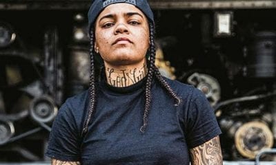 Young MA & Her Crew Helps Fan That Was Pulled Over By Cops In Atlanta 