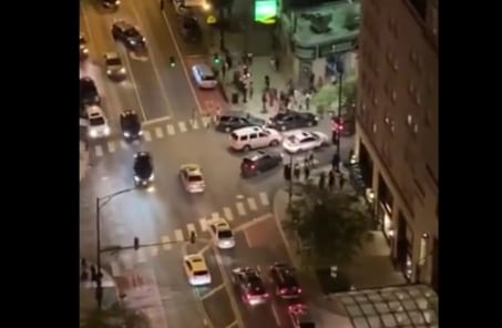 Videos From Chicago Mass Looting, Gunshots & Protests - Cops Beat