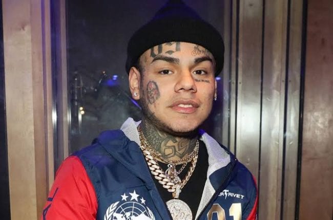 Tekashi 6ix9ine Shoots Music Video On The Street With Security On Deck