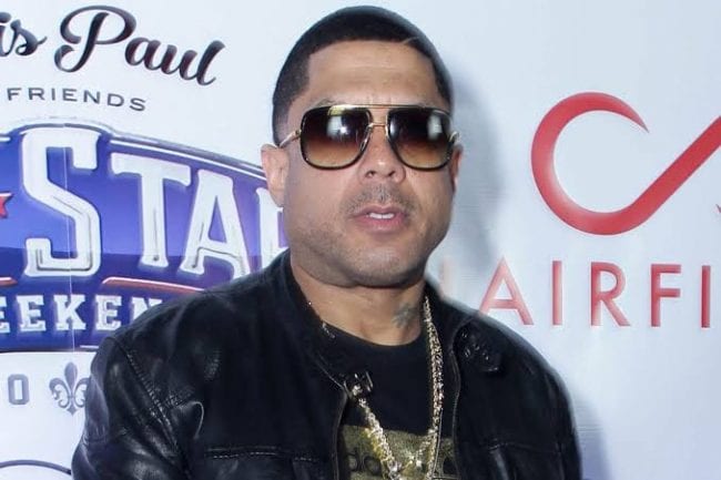 Benzino Punches Inmate's Tooth Into His Hand