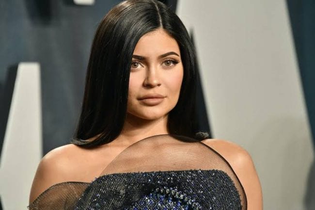 Kylie Jenner Shares Topless Photo On Instagram