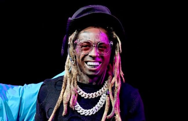 Lil Wayne Caught Blowing Huge Cloud Of Smoke In Lakers' Virtual Crowd