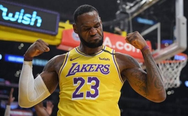 Lebron James Allegedly Dropped 'The Rakes' Gang Signs In Viral Video