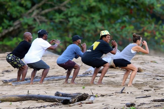Twitter Reacts To Pictures Of Jay Z Exercising At The Beach