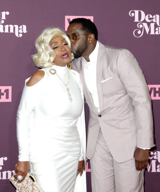 Diddy Gifts His Mom $1 Million Cheque & New Bentley For 80th Birthday
