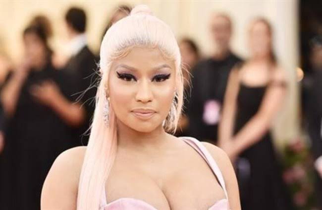 Nicki Minaj Shows Off Her Babys New $4,000 Fendi Strollers