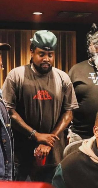 Rapper Wale Puts On 50 LBS During Quarantine; Twitter Calls Him 'Obese'