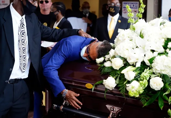 Exclusive Pictures From Shock G's Funeral