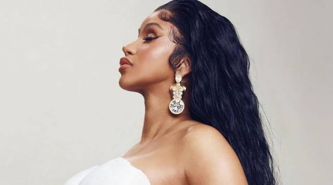 Pregnant Cardi B Rushed To Emergency Room After Fighting With Love & Hip Hop Star