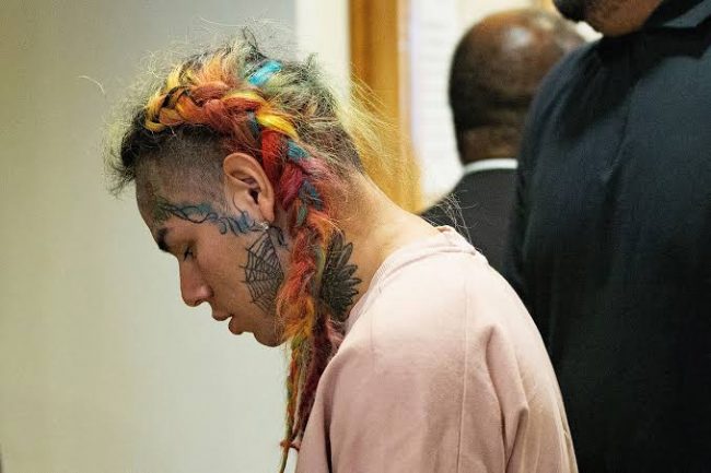 6ix9ine's Security Team Indicted On Robbery & Impersonating Police
