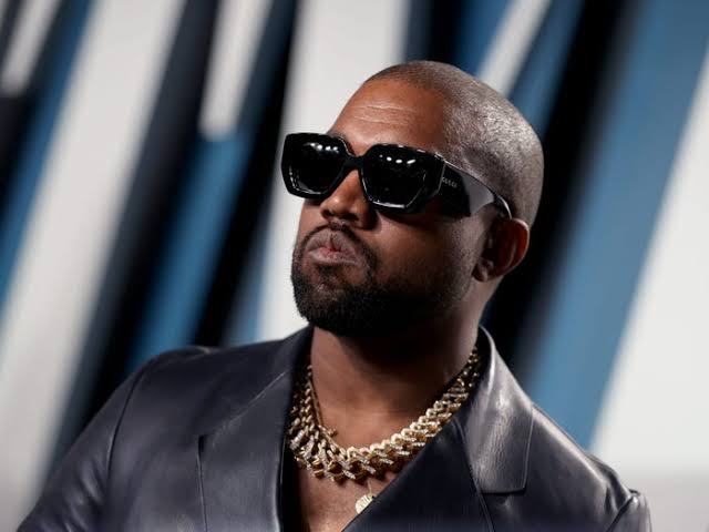 Kanye West Fires Engineer For Oversleeping In Alleged Leaked Texts