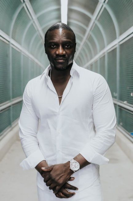 "I Was Actually Happier When I Was Poor," Akon Clarifies