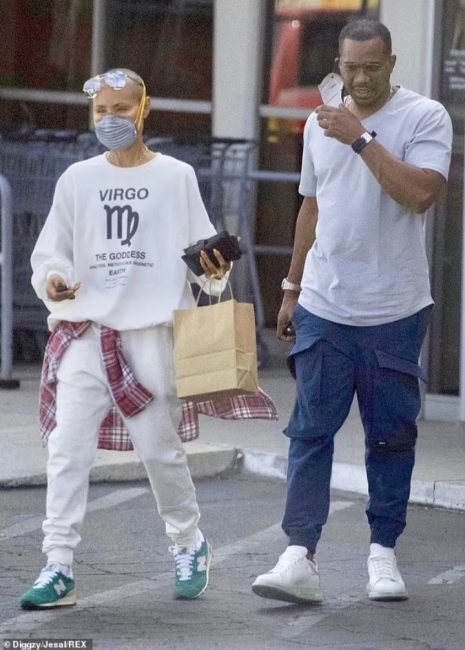Jada Pinkett Smith Steps Out With Actor Duane Martin
