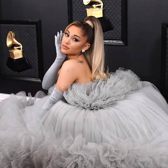 Ariana Grande Allegedly Undergoes Surgery In Korea And Now Looks Asian