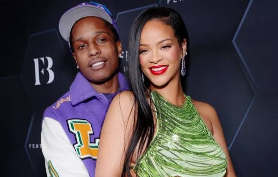 Rihanna Reportedly Broke Up With A$AP Rocky, Riri Will Become A Baby Mama