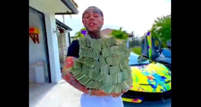 6ix9ine Claims He's Been Flexing Fake Money On Instagram 