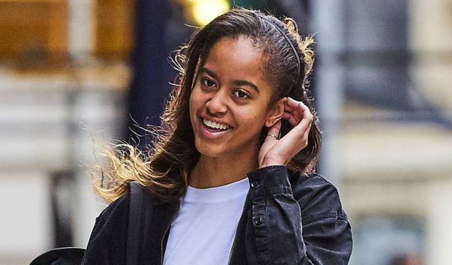 Malia Obama Spotted With Her New Boyfriend Walking The Streets Of Los Angeles 