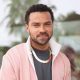 Twitter Reacts To Images & Video Of Grey Anatomy's Jesse Williams N*de On Stage In Broadway's 'Take Me Out'
