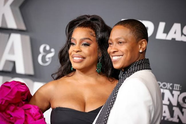 Niecy Nash Gushes About Amazing Sex Life With Her Wife, Jessica Betts