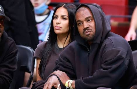 Kanye West Splits With Kim Kardashian Lookalike Girlfriend Chaney Jones 