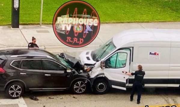 Woman Performing Oral S* x On Driver Causes Vehicle To Crash Into FedEx Truck 
