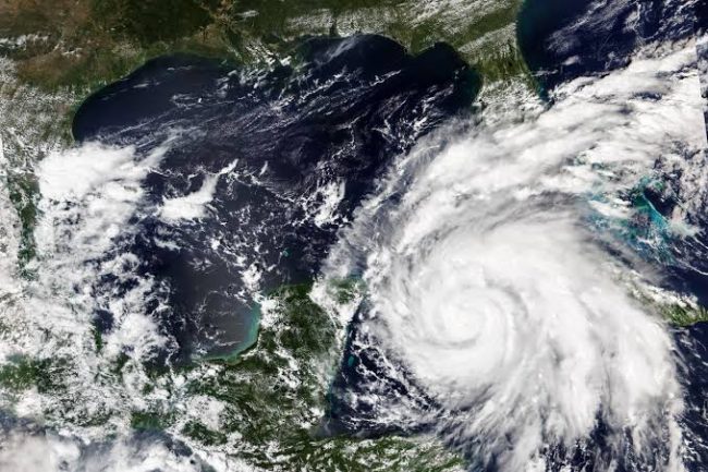 300,000 People In Florida Ordered To Evacuate As Hurricane Ian Approaches
