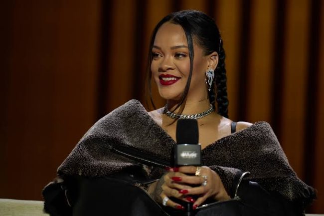 Rihanna’s Home Swarmed By Police As Intruder Tries To Propose To Her