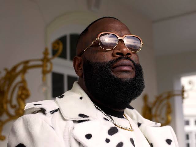 Rick Ross Stops His Car Mid Road To Save The Life Of A Turtle In His Estate