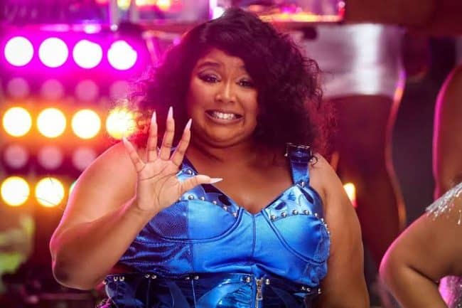 Lizzo Showed Interest In Going To The ’Banana’ Shows Years Before Allegations