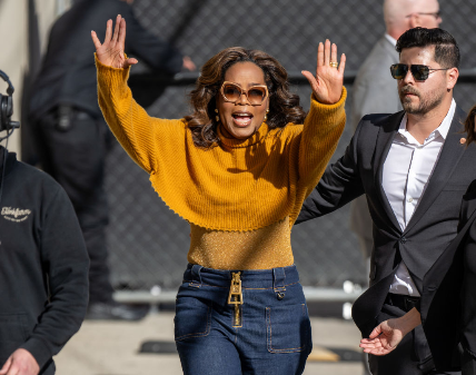 Oprah Winfrey Looks Skinny In New Photos After Using Ozempic Weight Loss 