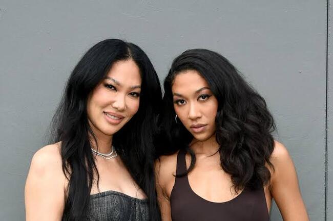 Kimora Lee Simmons Reacts To Her Daughter Aoki, 21, Kissing Vittorio Assaf, 65 In Viral Photos 