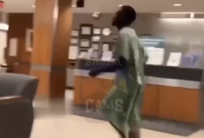 Patient Runs Out Of Hospital After Realizing His Girl Had His Phone