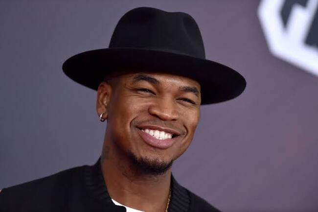 Ne-Yo Spotted Out With His Two Girlfriends, Says He Doesn’t Recommend It 